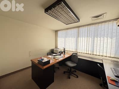 Furnished office for rent Zalka مكتب مفروش للإيجار في الزلقا MQFS2878