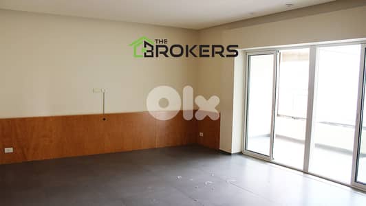 Office for Rent in Sodeco   مكتب للايجار في السوديكو