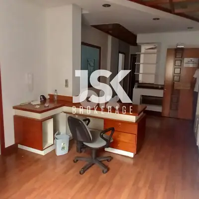 L19182 - Semi-Furnished Office For Sale in Zalka
