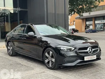 Mercedes-Benz C-180 2022 tgf صيانة الشركة