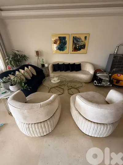 Full Modern Living Room Set – Excellent Condition | طقم صالون مودرن