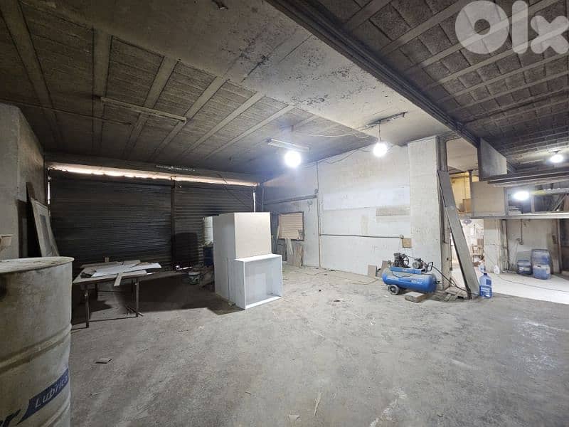 350SQM Warehouse/Industrial Workspace  in Jdaide مشغل صناعي بسعر لقطة 0