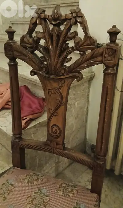 entrance chairs