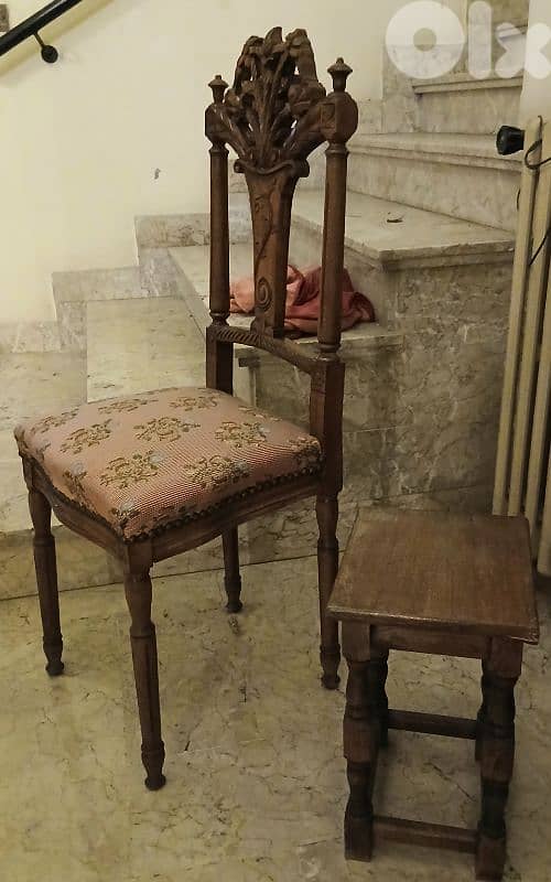 entrance chairs 2
