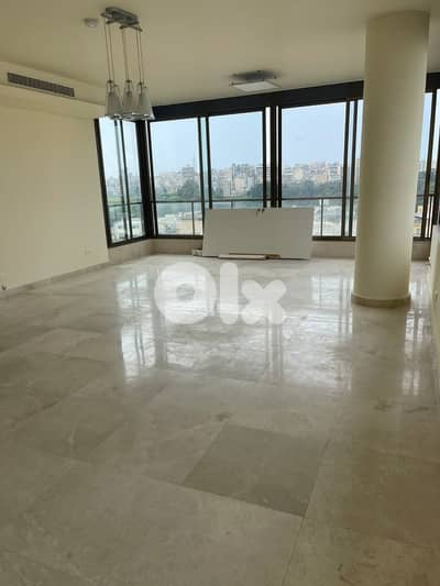 شقة للايجار في بدارو Decorated apartment for rent in Badaro