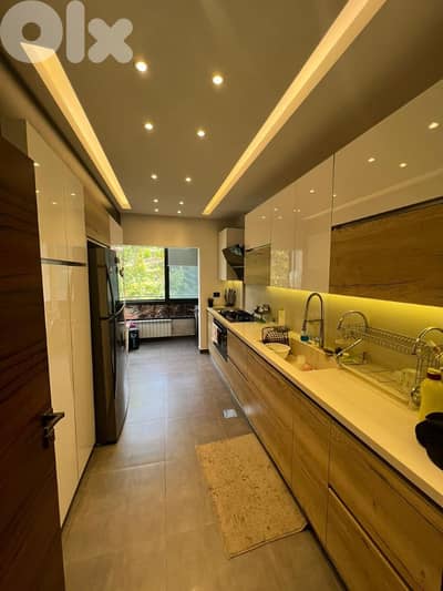 شقة للبيع في فتقا Fully Decorated apartment for sale in Fatka