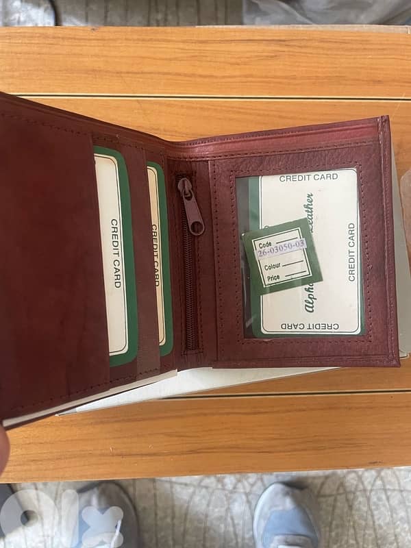 European branded Wallet Genuine Leather boxed 1