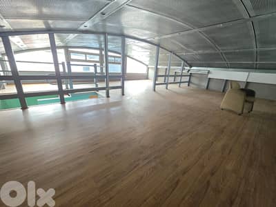 Prime location Office for rent in Mkalles مكتب في مبنى تجاري المكلّس