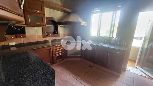 L19201 - Cozy Apartment For Sale in New Shayle