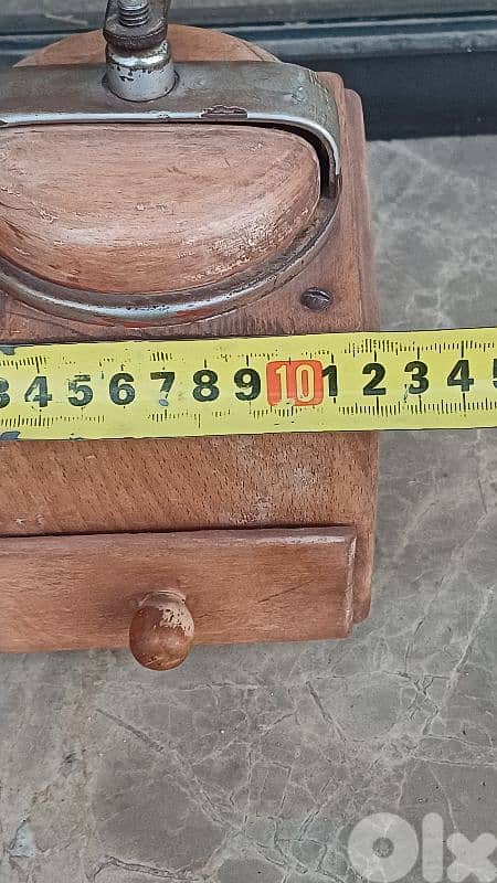 antique 7