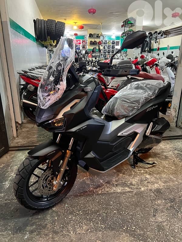 ADV 160 4