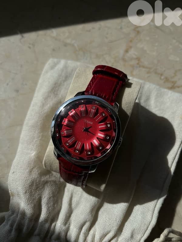 L’AZURDE WATCH 1