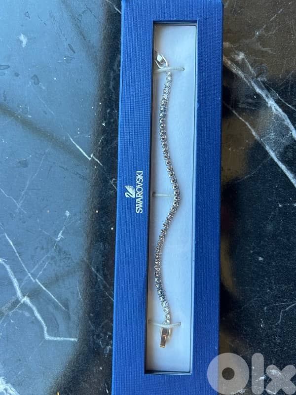 Swarovski bracelet 1