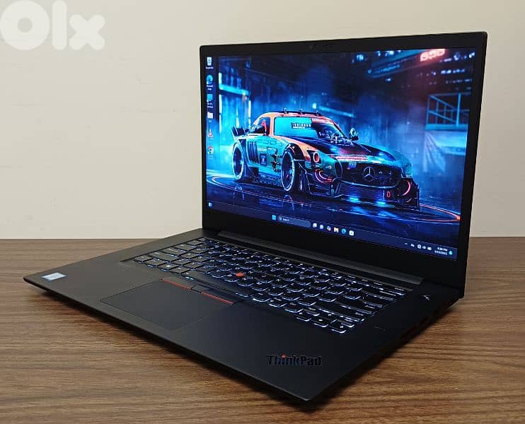 P1 workstation super slim 4k screen - 4 gb vga nvidia - 16 gb ram 10