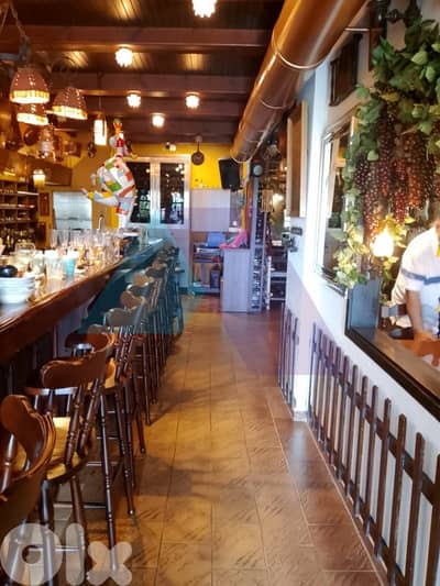 2Floors Restaurant|Prime Location| 4ent in Maameleinمطعم في المعاملتين