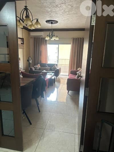 apartment For sale in biaqout شقة للبيع في بياقوت