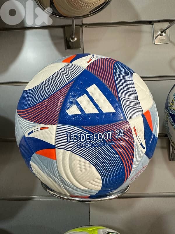 adidas football 0