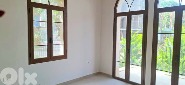 Villa for sale in Qornet Chehwane/TRADITIONAL VILLA
