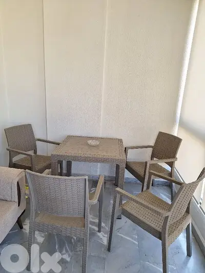 outdoor table with 4 chair table set