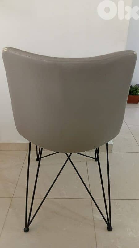 Dining chairs X2 0
