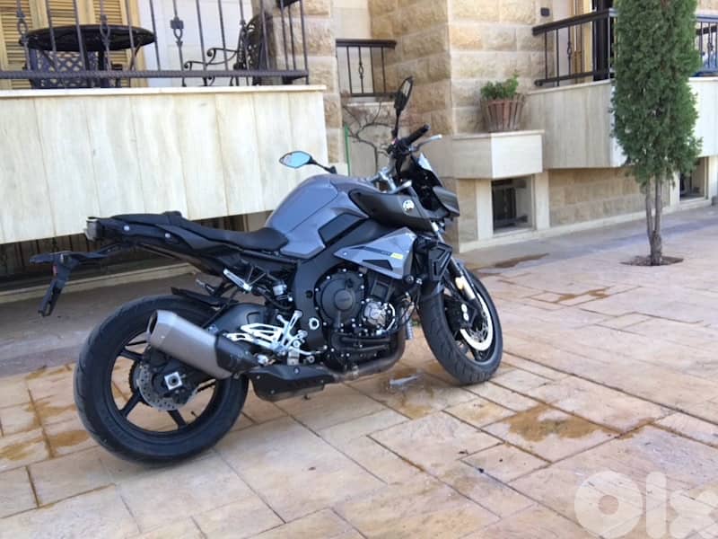 YAMAHA MT10 2016 6