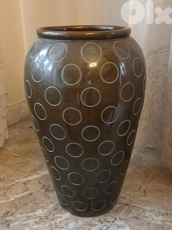 engraved vase art nouveau vintage 0