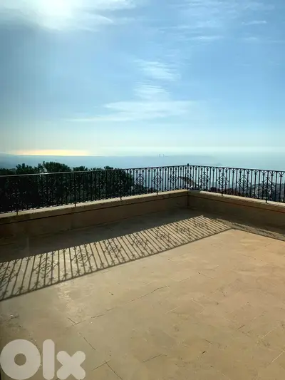 Villa for sale in Biyada/ Amazing view/ Pool