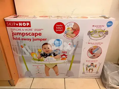 Jumpscape Skip*Hop Fold Away Jumper