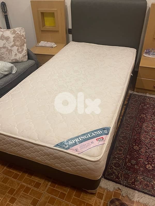 Sleepcomfort Bed and Frame 1