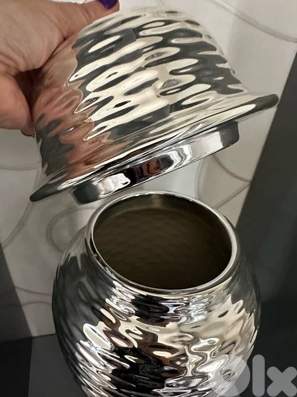 vase porcelain silver 0