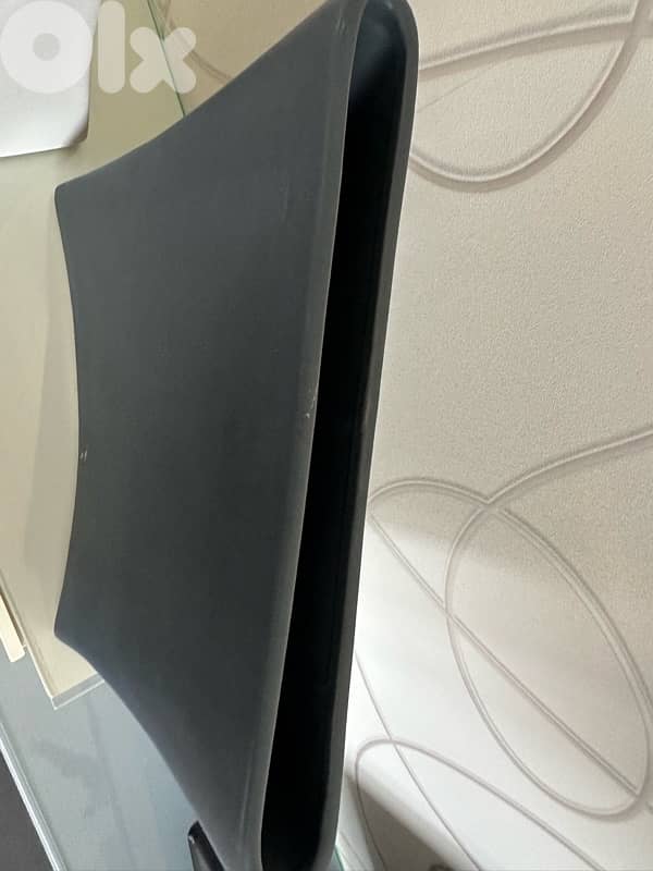 2 vases 8
