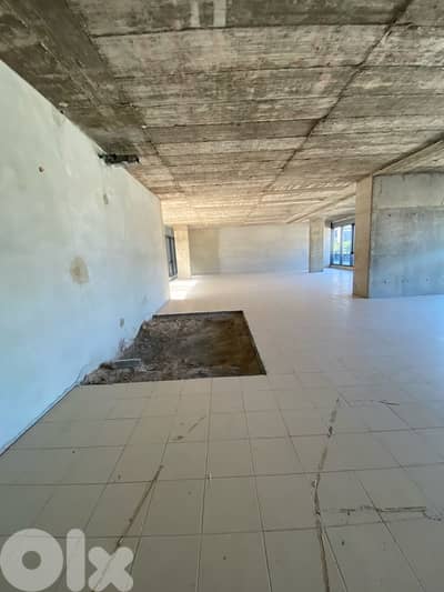 Amazing high end  commercial space with Terraces open space