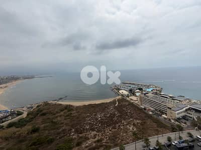Apartment for sale in Rawcheh/ Spacious