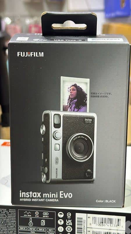 FujiFilm Instax Mini Evo Black 0