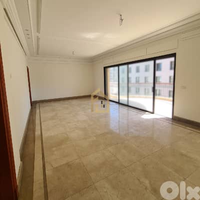 Apartment for sale in Achrafieh EA230 شقة للبيع في الأشرفية