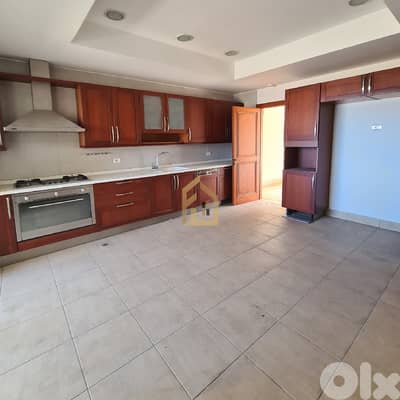 Apartment for sale in Achrafieh EA230 شقة للبيع في الأشرفية