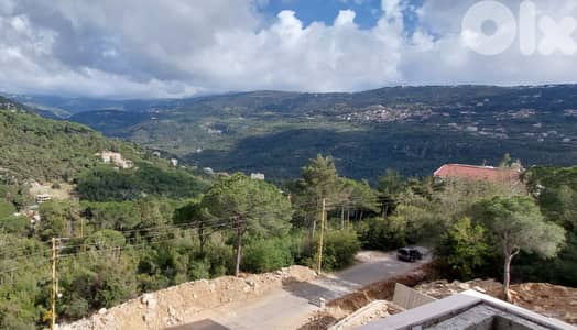 Apartment for sale in Baabdat/ Garden/ View/ Under construction