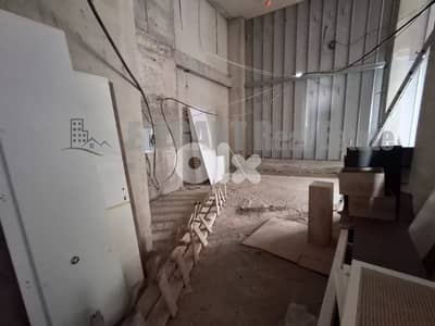 Spacious Showroom | Full Sea View | Prime Location | for Rent | Manara