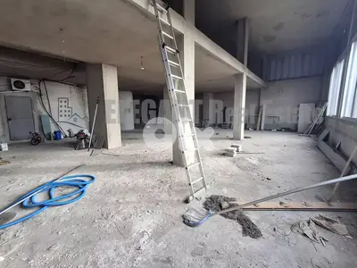 Spacious Showroom | Full Sea View | Prime Location | for Sale | Manara