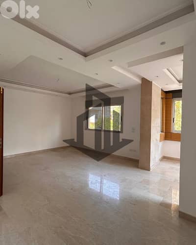 Apartment for Sale in Badaro شقة للبيع في بدارو