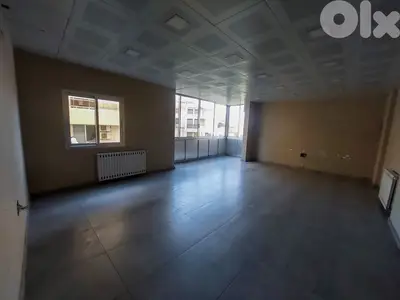 180 SQM Prime Location Office in Mtayleb, Metn