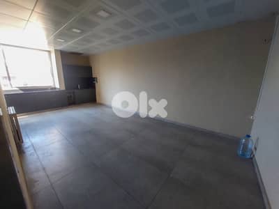 180 SQM Prime Location Office in Mtayleb, Metn