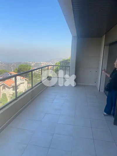Duplex for sale in cornet hamra دوبلكس للبيع في قرنة الحمرا