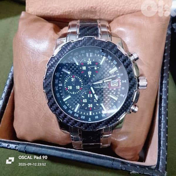 guess watch 0