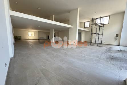 Spacious Showroom I 6 Facades for Sale in Mansourieh-Beit Mery –CPGA73