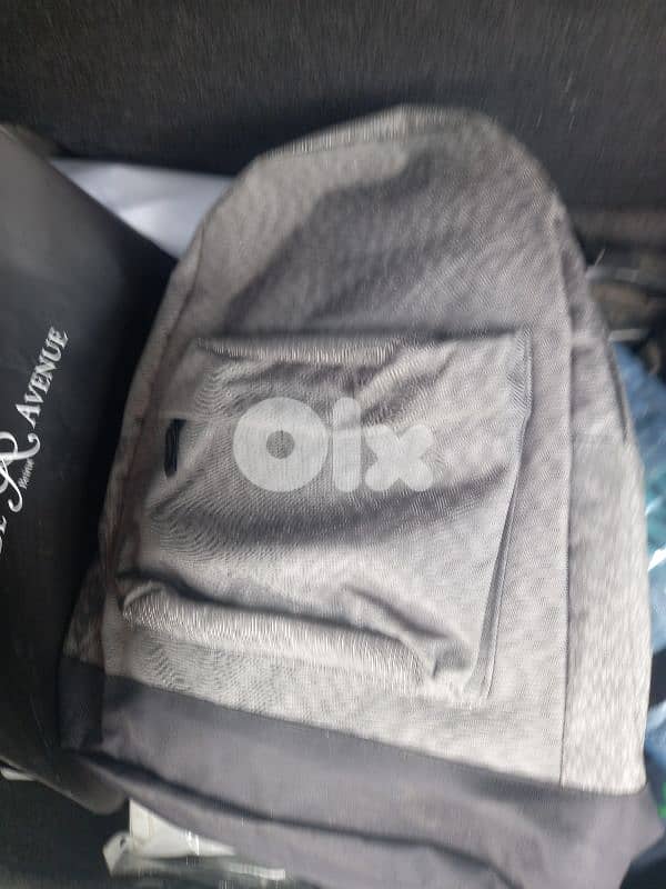 School bag + pencil case 0