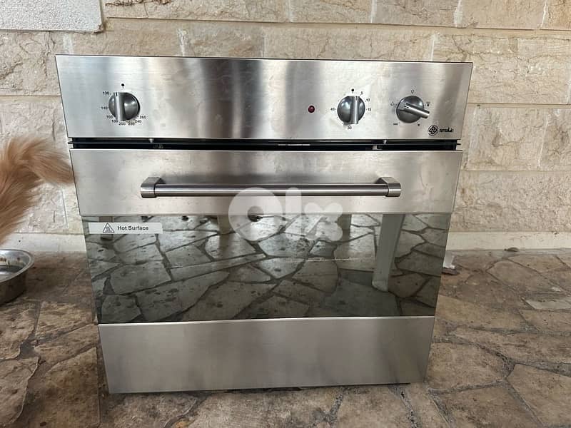 brand new oven barely used 0