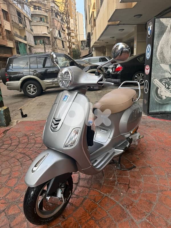 vespa vxl 150 cc. 1300$ 7