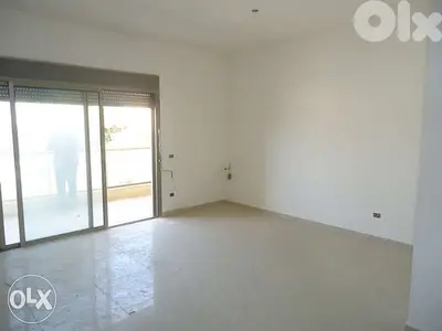 Apartment for Sale in Oyoun شقه للبيع في العيون