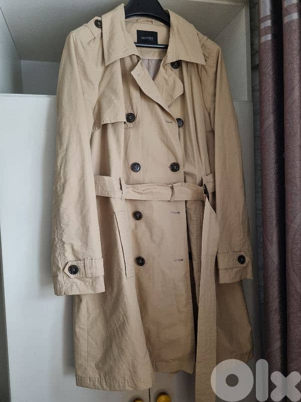 trench coat 0